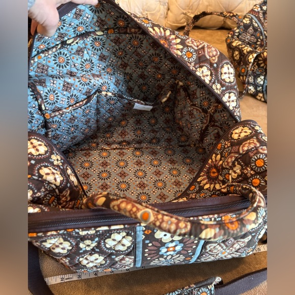 Three Piece Vera Bradley Set in the Retired Canyon Pattern - Picture 7 of 10